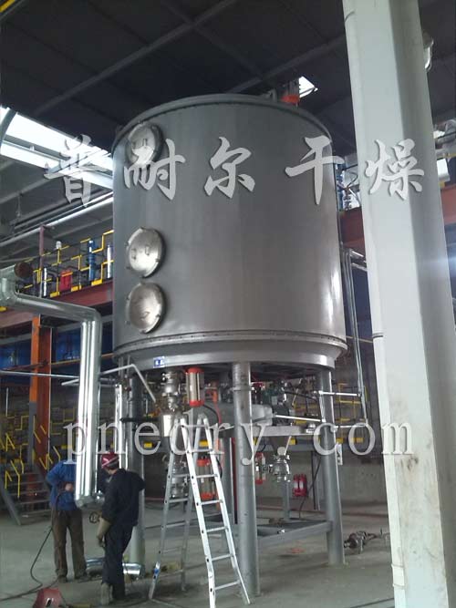 真空盤式干燥機安裝現(xiàn)場
